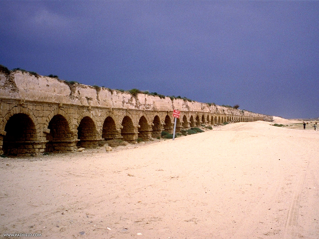 aqueduct-at-caesarea-1